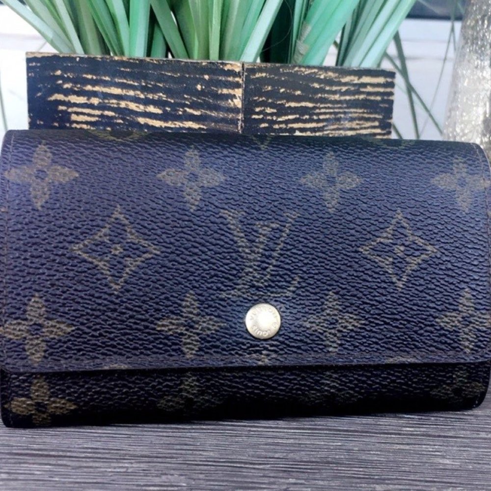 Louis Vuitton Porte Wallet